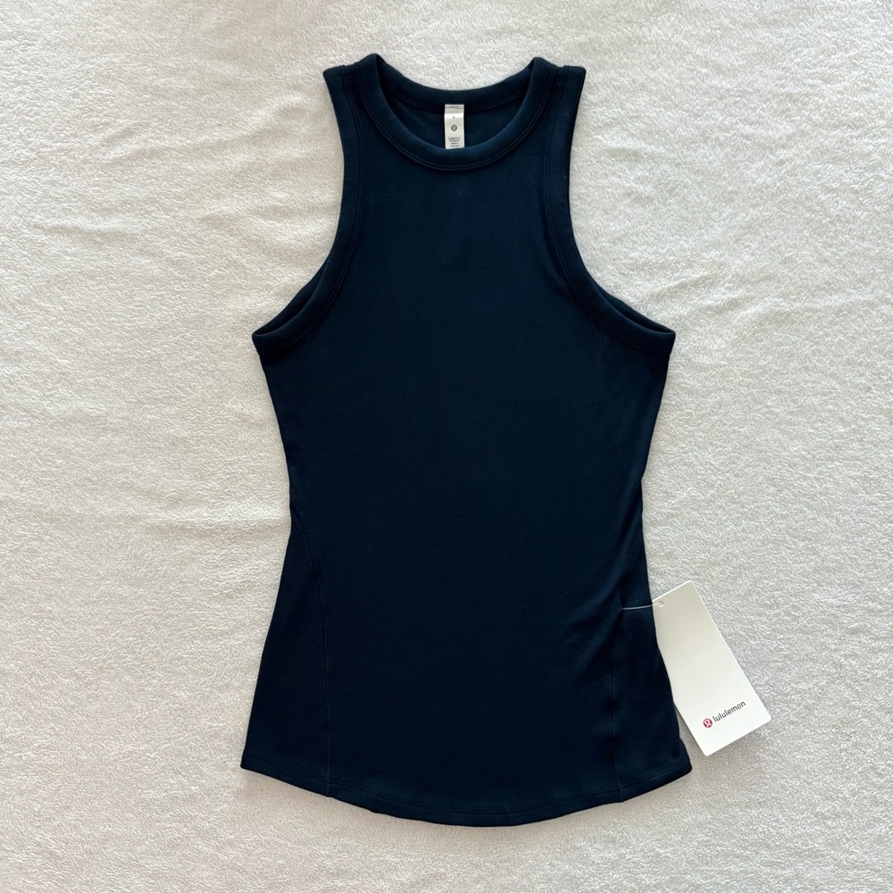 NWT lululemon Hold Tight Tank, True Navy, Size 4